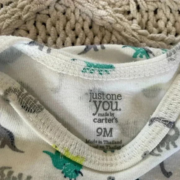 6-9 months Carter’s and Gerber onesie set, set of 3 - Picture 3 of 5